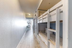 Breathtaking gulf-front condo near Pier Park