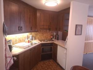 Ski fahren-Schneeschuhwandern-Langlauf inkl Hallenbad