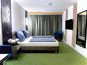 Hotel Hamburg Inn Free Parking