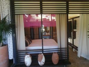 Beautiful Hill Top Bohemian Living