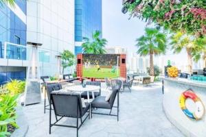 Prime 1BR Location Minutes to Burj Dubai Mall by Vibel