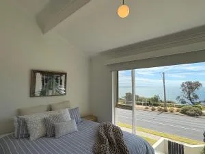 Uninterrupted water views - Bayside Beach House Mornington - 莫宁顿