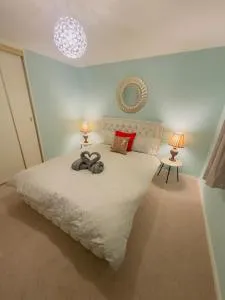 Modern & Cosy 3 Bedroom Inverkeithing home- Ideal for Edinburgh Dunfermline & St Andrews with Free Parking - 印威基辛