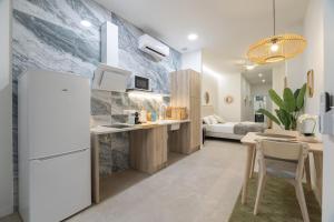 RMZ31 Loft Valencia - Espacioso y acogedor estudio con terraza en zona Ayora - 4hvězdičkové hotely ve městě Valencie