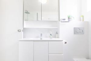 Amanda Court 11 1 Weatherly Close, Nelson Bay with WiFi
