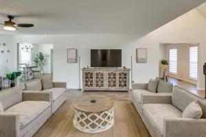 Private Deck and Game Room Portland Group Getaway - Franklin