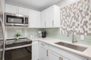 After Dune Delight Pool Tennis Walk To Beach