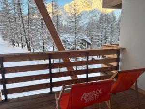 FLORA ALPINA EXPERIENCE - Ski-In & Ski-Out Flat with Private Garage in Breuil-Cervinia