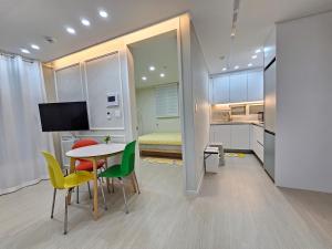 #open special price #double-station area comfortable 2-room