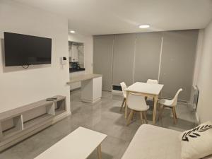 Departamento Brandsen con cochera