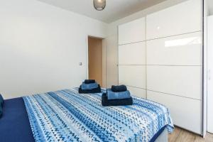 Luxury villa with a swimming pool Vir - 23776