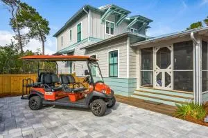 Goin' Coastal Pet Friendly 6-Seater Golf Cart - Seacrest