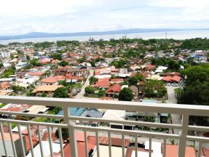 Cozy 2BR Condominium Unit- Verdon Parc