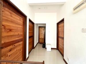 2 story house