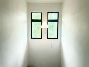2 story house