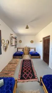 Quadruple room in fisherman house - Ouassane