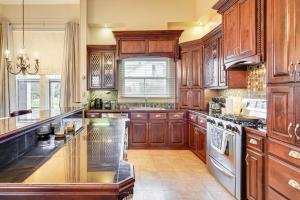 Historic Home with Fireplace and Porch Walkable Area!