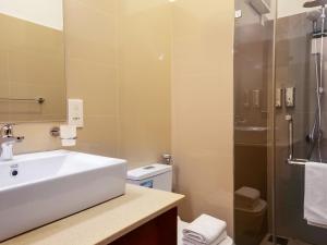 Negombo Ocean Breeze Apartments