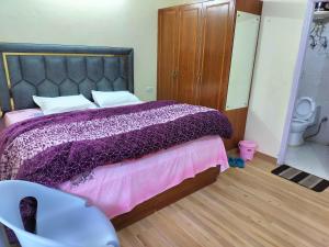 Shimla Vibes B & B free pick and from ISBT Shimla