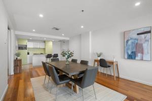 Belle Escapes - Lazy Days on Colley Terrace