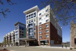 Courtyard by Marriott Akron Downtown - أكرون