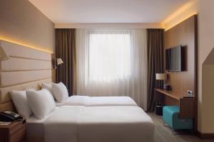 Studio Room with Twin Beds room in Courtyard by Marriott Belgrade City Center