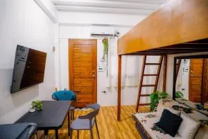 Cozy LoftBed Wi-fi Netflx Ligao Natl Rd W Parking Rm 308 3F - Camalig