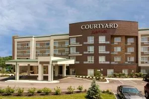 Courtyard by Marriott Bridgeport Clarksburg - Roanoke