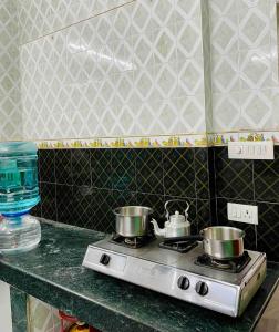 Spacious 2BHK Apartment in the Heart of Hyderabad