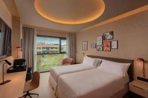 Preferred Twin Room with City View  room in Four Points by Sheraton Barcelona Diagonal
