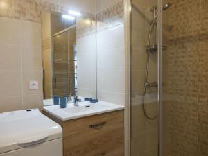 Appartements Appartement 2 a 4 personnes, proche du Golfe du Morbihan - FR-1-639-131 : photos des chambres