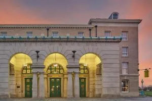 阿姆斯大学酒店 - 剑桥