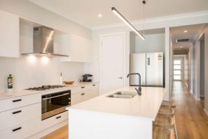 Mayfield Modern Haven