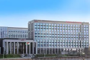 Courtyard by Marriott Zhengzhou Airport - Huanglongsi