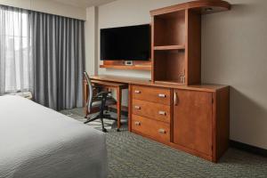 Courtyard by Marriott Charlottesville - University Medical Center