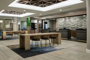Courtyard by Marriott Chicago Downtown/River North