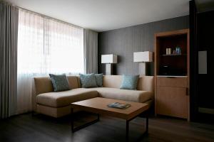 Executive King Room with City View room in Charlotte Marriott City Center
