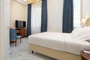 Queen Room - No View room in Ortea Luxury Palace