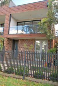 Pascoe Vale South, Vic, Australia stay with Domi