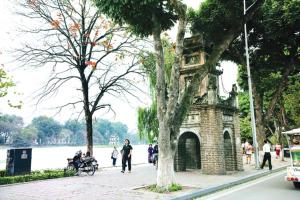 Old Quarter Autumn Hostel