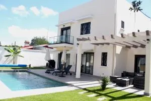 Superbe villa avec piscine - Andasibe