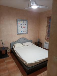 Pretty house, 3 bedrooms, Llança
