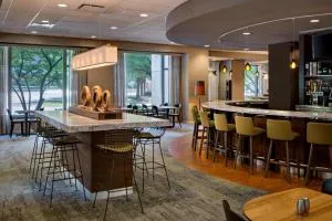 Courtyard Grand Rapids Downtown