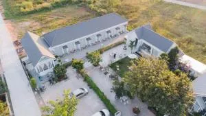 Chergreen cafe & house - Ban Du