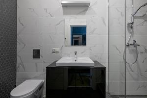 Modern Apartment in Riga Prestigious Quiet Center