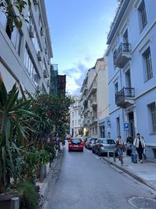 Plaka Central Suite Voulis by Zeussuites
