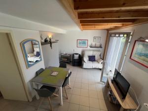 Maison lumineuse au calme, pres mer