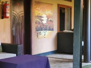 大猩猩非洲旅馆 - Nalugala