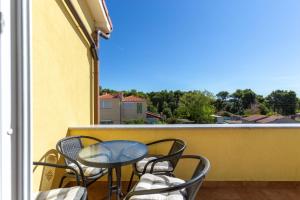 Tina - A4 second floor - MPolo