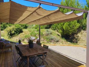 Villas Les Hauts de la Pinede - Villa avec Piscine, Jacuzzi et Boulodrome privatifs : photos des chambres